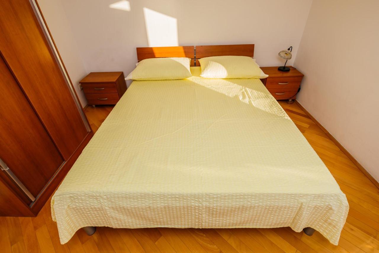 Apartamenty z basenem ILJA Rogoznica (Sibenik-Knin) Bagian luar foto